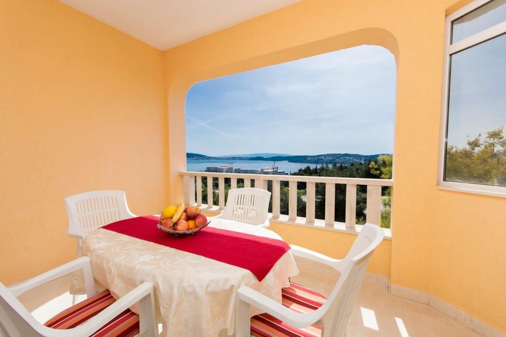 Apartments Meri Seget Vranjica Dış mekan fotoğraf