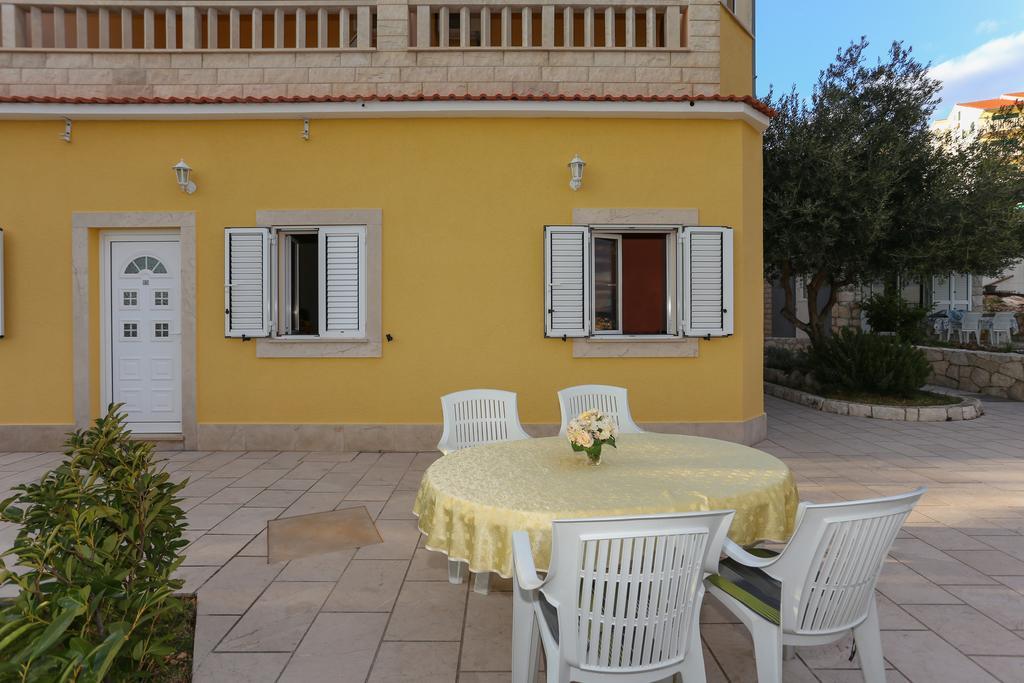 Apartments Meri Seget Vranjica Dış mekan fotoğraf